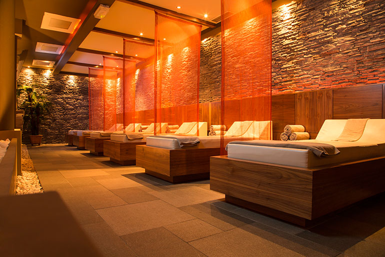 day spa Toronto, medical spa Toronto, couples massage Toronto, affordable spa Toronto, luxury spa Toronto, massage therapy Toronto, med spa Toronto